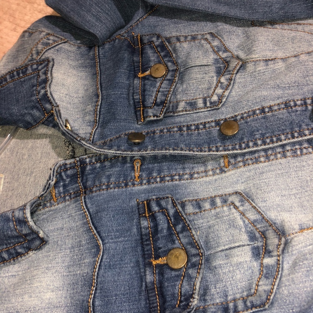 Jean jacket - Picture 5 of 5